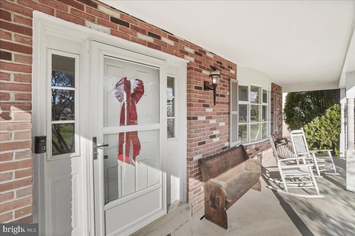 8028 Fieldstone Drive Frederick, MD 21702 - Photo 4 of 55 Exterior Front