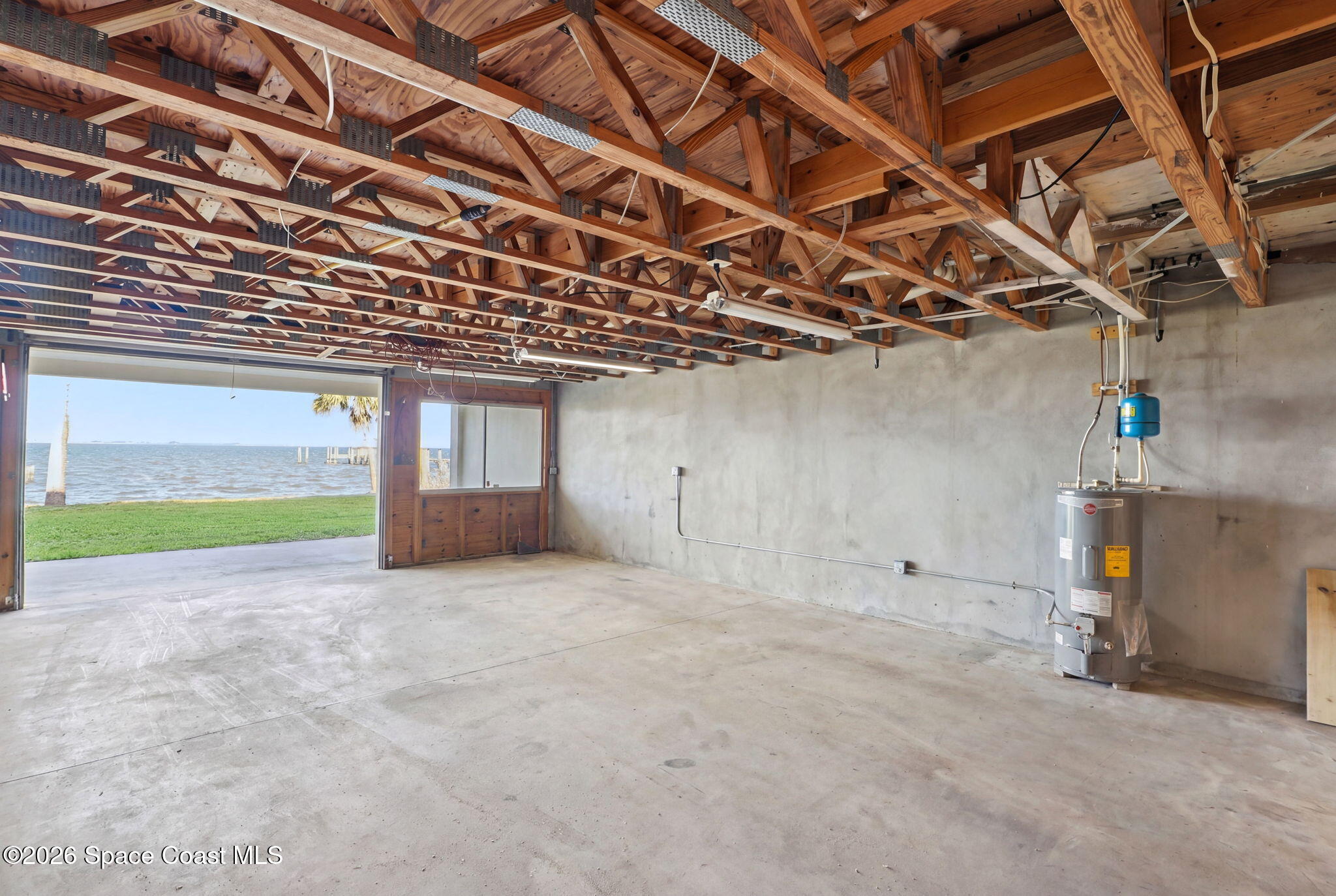 5075 Dixie Highway Northeast Palm Bay, FL 32905 - Photo 29 of 90 59-web-or-mls-us1_3_008