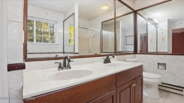 $519,000 | 349 Bumble Bee Pass, Cresco, PA 18326