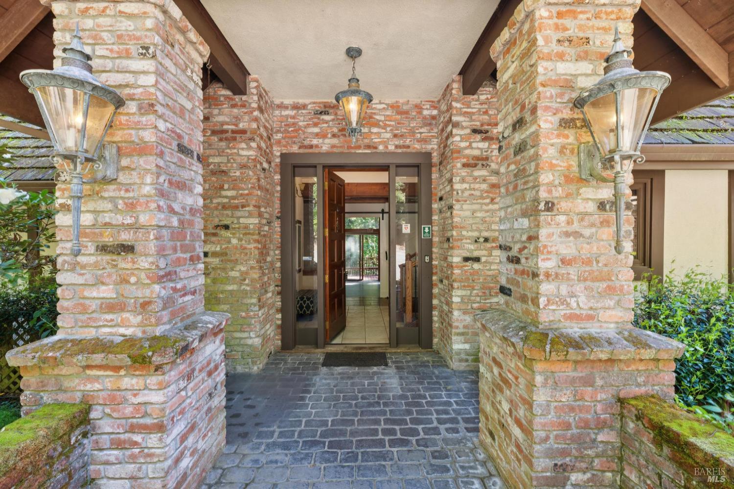 11910 Graton Road Sebastopol, CA 95472 - Photo 16 of 77