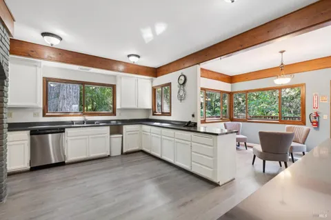 $1,900,000 | 11910 Graton Road, Sebastopol, CA 95472