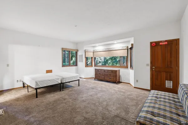 $1,900,000 | 11910 Graton Road, Sebastopol, CA 95472