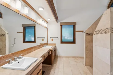 $1,900,000 | 11910 Graton Road, Sebastopol, CA 95472