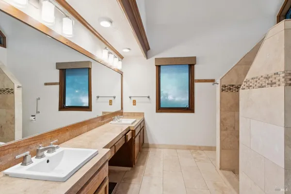 $1,900,000 | 11910 Graton Road, Sebastopol, CA 95472