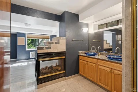 $1,900,000 | 11910 Graton Road, Sebastopol, CA 95472