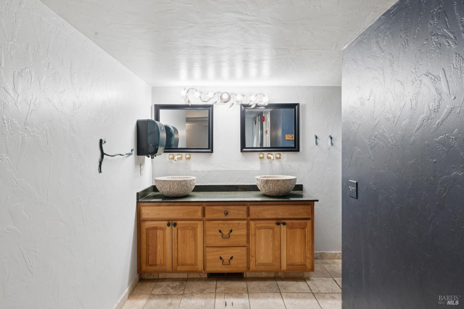 11910 Graton Road Sebastopol, CA 95472 - Photo 54 of 81