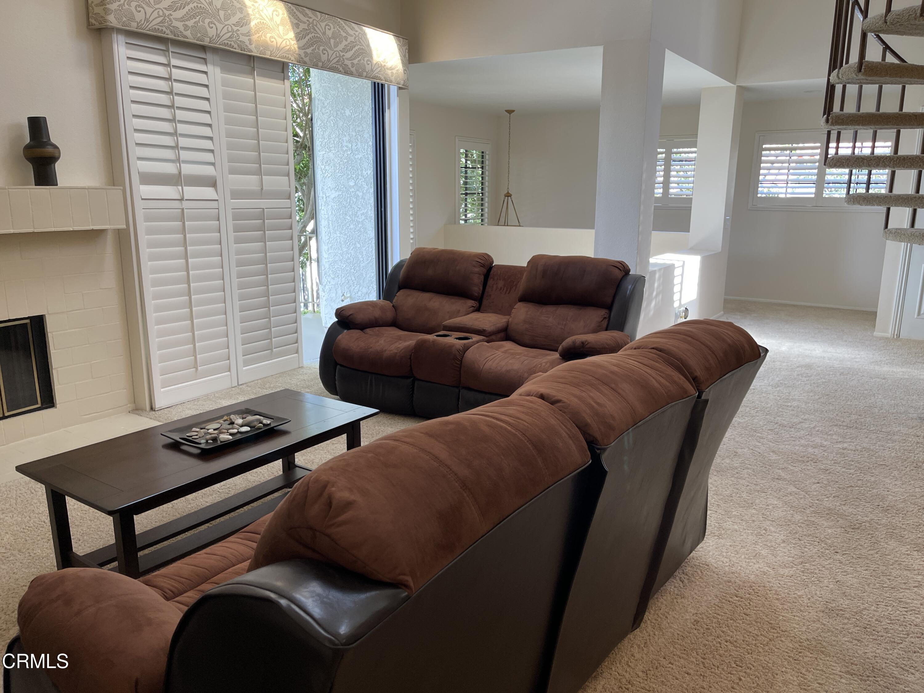 2017 Majorca Drive Oxnard, CA 93035 - Photo 14 of 74 12763B89-ADFD-4E5B-A1D6-ECE48E88485D