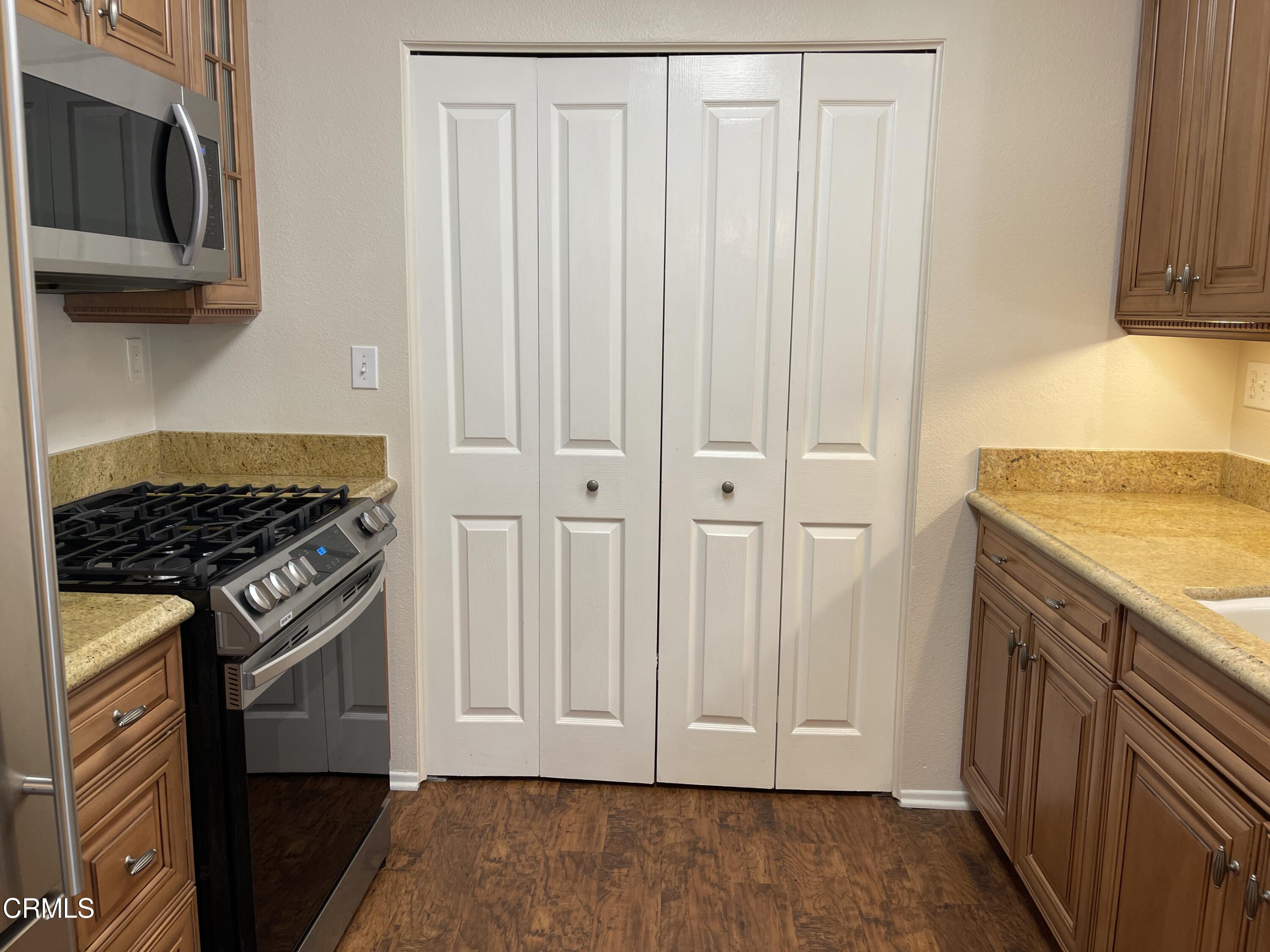 2017 Majorca Drive Oxnard, CA 93035 - Photo 29 of 74 4DA0B8E5-02DA-4FA2-A259-2BA989F4A60B