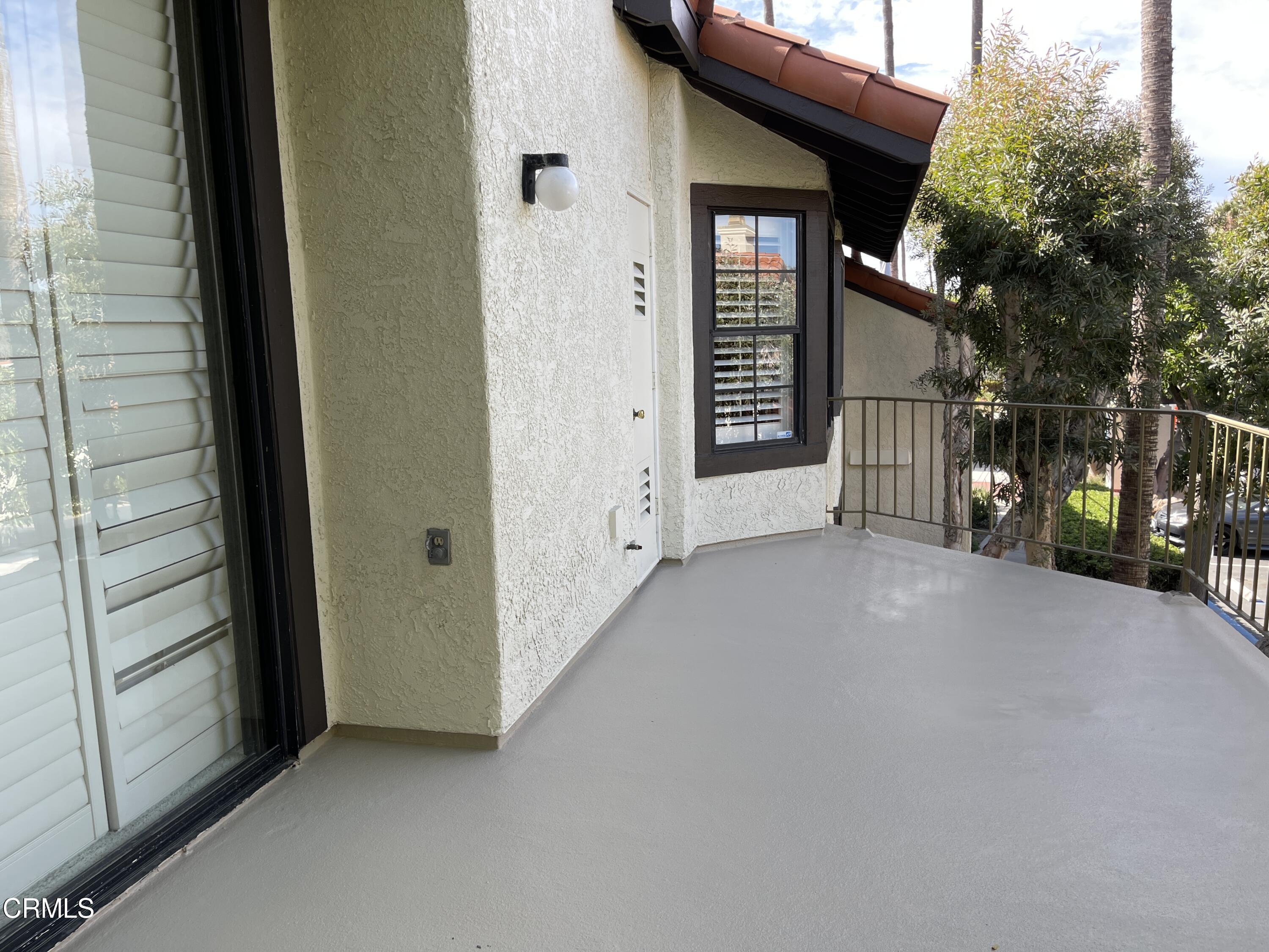 2017 Majorca Drive Oxnard, CA 93035 - Photo 33 of 74 0156688E-8999-4473-803B-A775C6C7BCAE