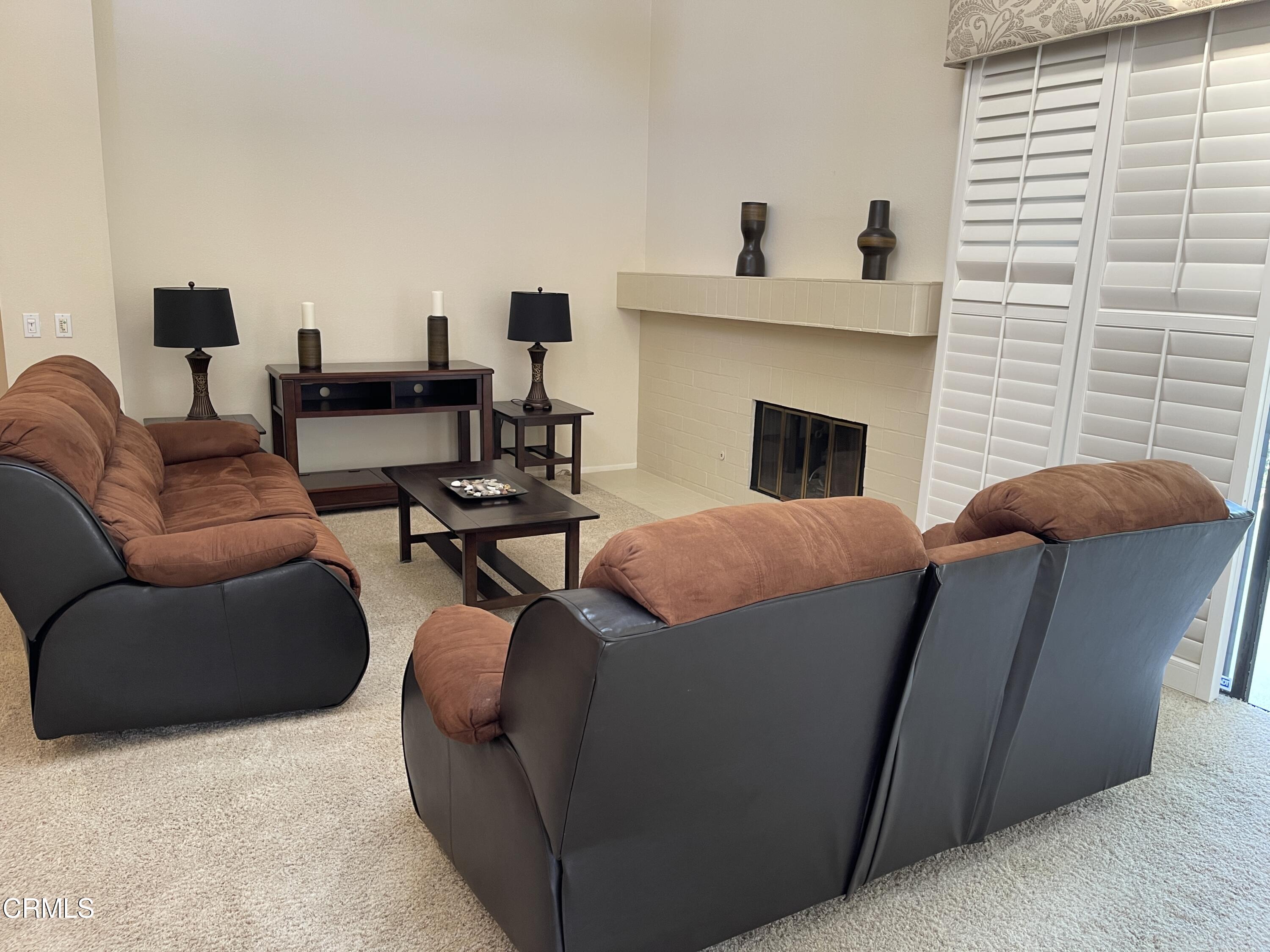 2017 Majorca Drive Oxnard, CA 93035 - Photo 8 of 74 A6AD1B72-7D41-434B-B1CD-F0D35D86C3D4