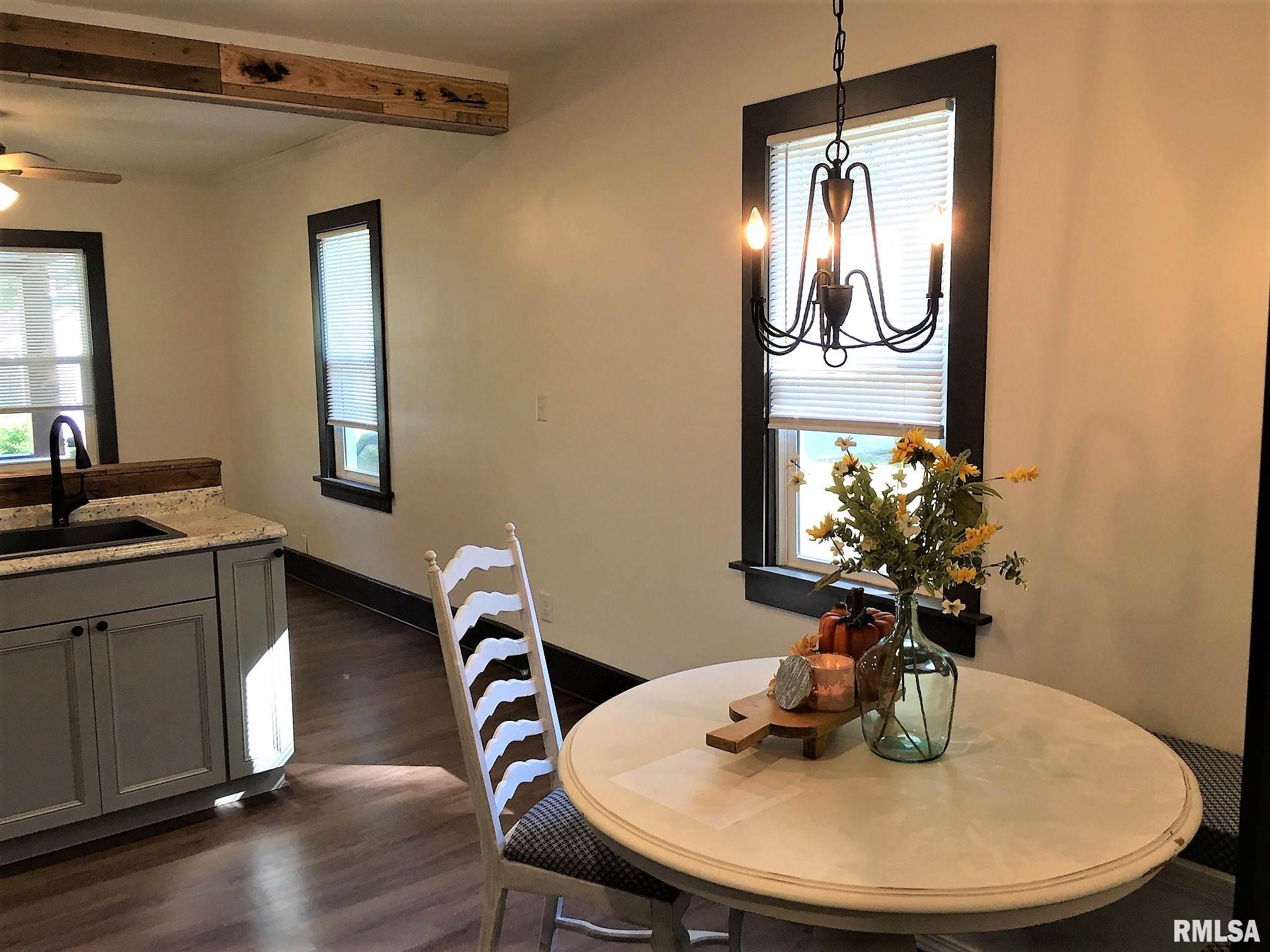 2907 South 14th Street Springfield, IL 62703 - Photo 12 of 35