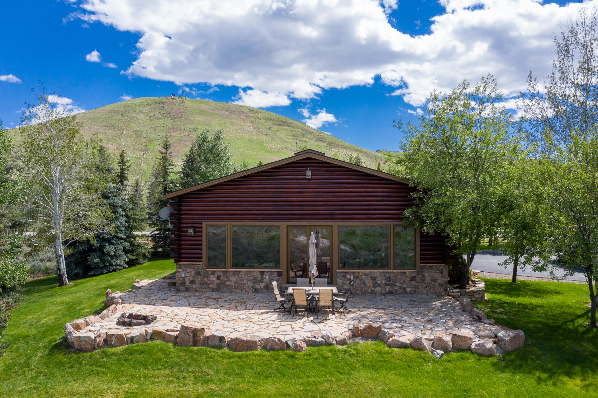 24 Rodeo Drive Blaine County, ID 83333 - Photo 34 of 58 Guest House Patio