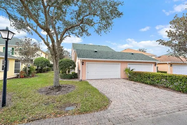 $670,000 | 145 Waterford Drive, Jupiter, FL 33458
