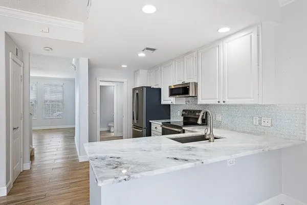 $670,000 | 145 Waterford Drive, Jupiter, FL 33458