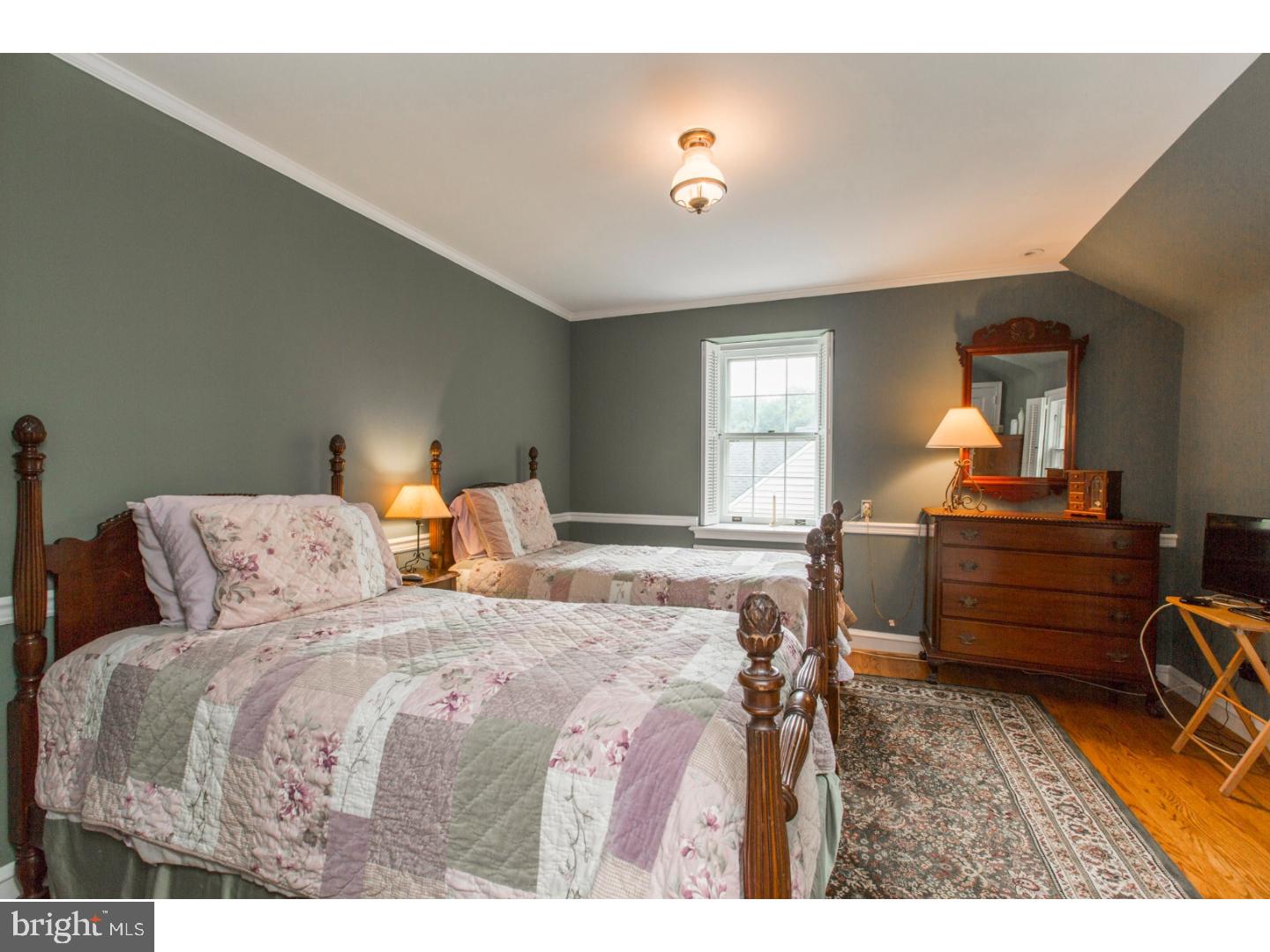 583 Baeder Road Jenkintown, PA 19046 - Photo 15 of 25 Bedroom 2