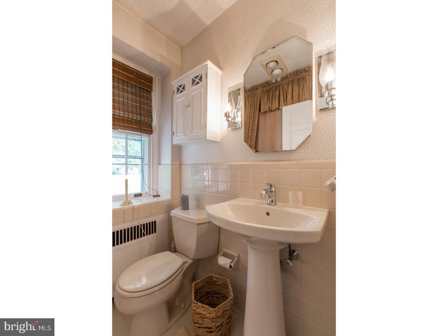 583 Baeder Road Jenkintown, PA 19046 - Photo 17 of 25 Bathroom