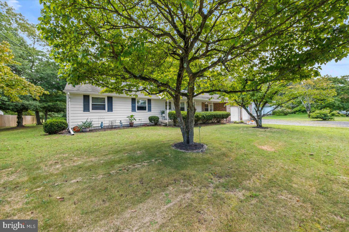 10 New Lisbon Road Pemberton, NJ 08068 - Photo 2 of 43 Gallery Image 2