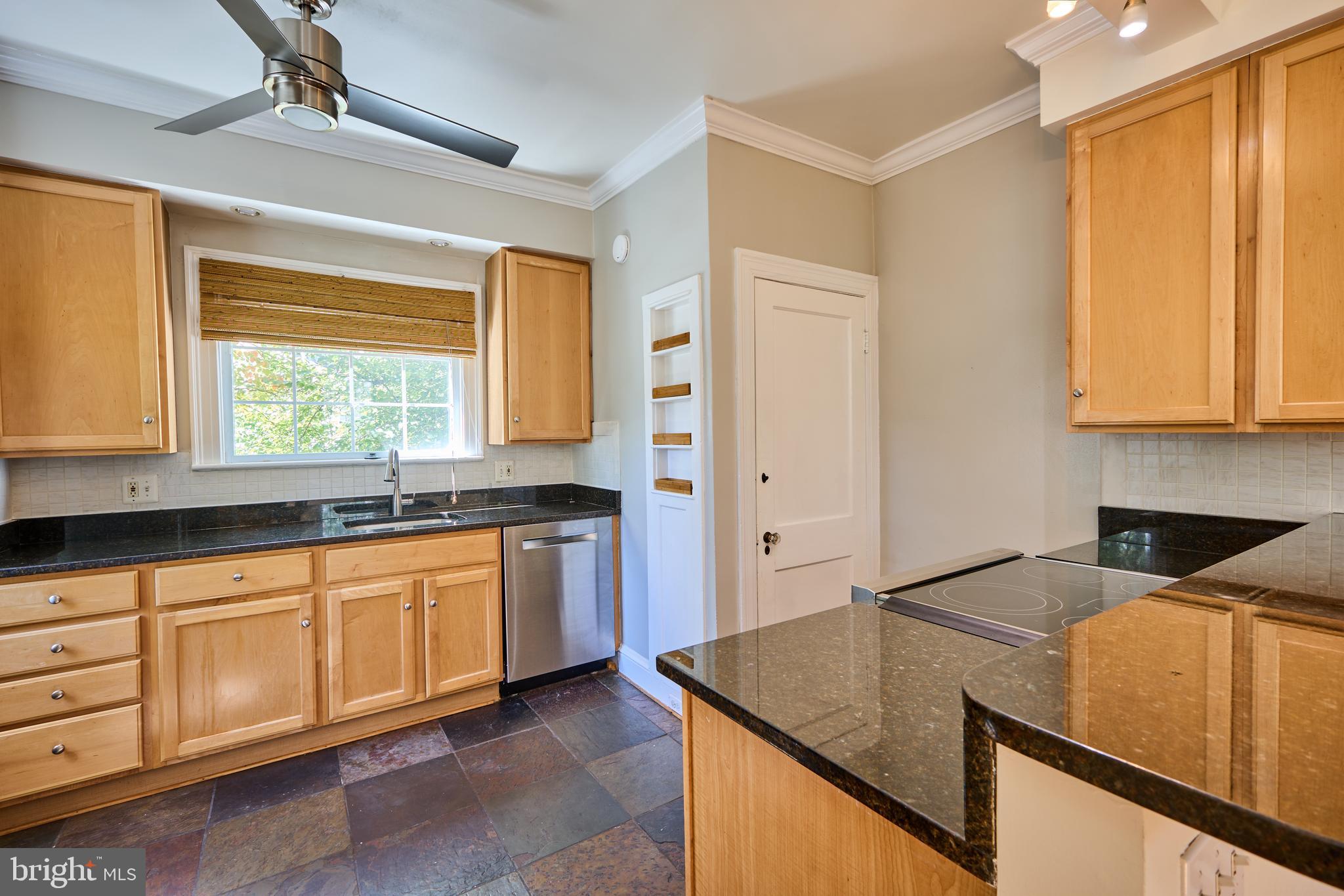 3232 Military Road Northwest Washington, DC 20015 - Photo 5 of 17 Gallery Image 5