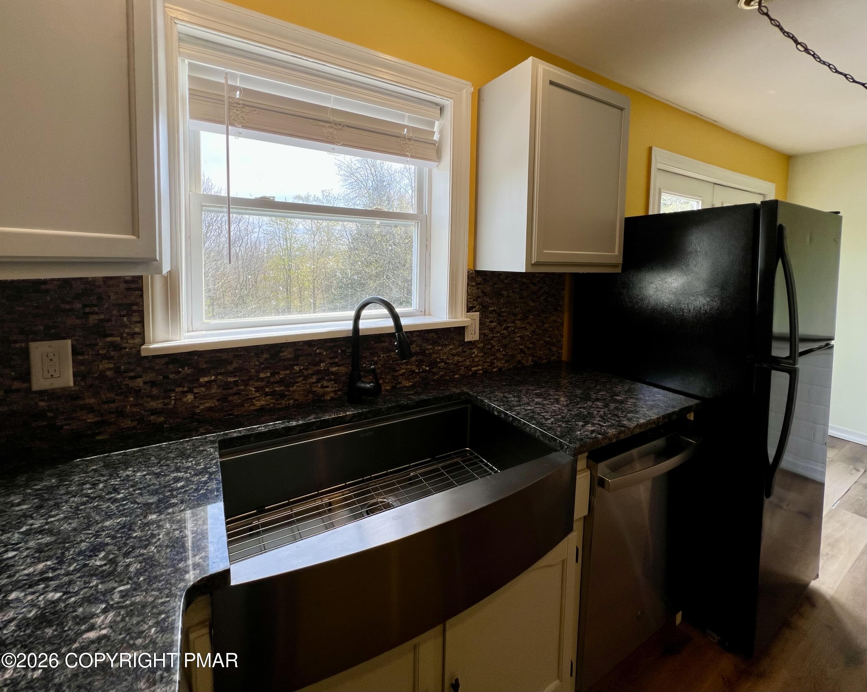 33 Reeder Street Mount Pocono, PA 18344 - Photo 21 of 34 IMG_0339