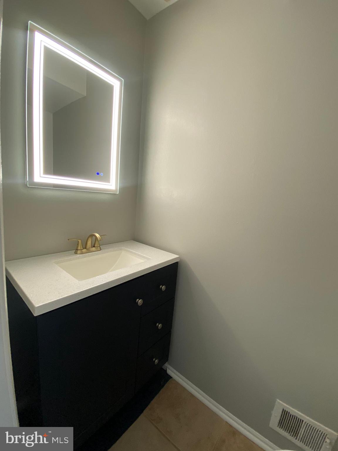 2619 Rooks Head Place Waldorf, MD 20602 - Photo 13 of 34 Main Level Half Bath