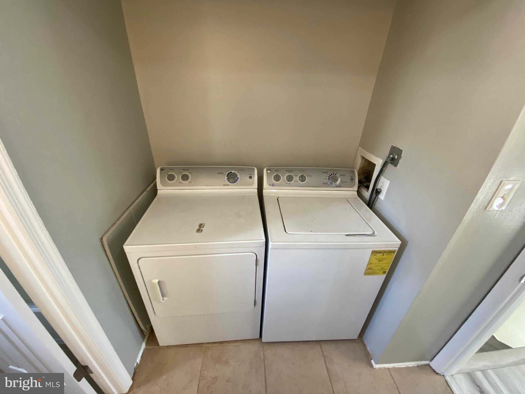 2619 Rooks Head Place Waldorf, MD 20602 - Photo 29 of 34 Laundry - Washer/Dryer