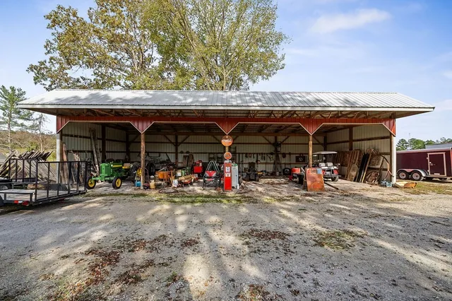 $375,000 | 822 Old Smithville Highway North, Sparta, TN 38583