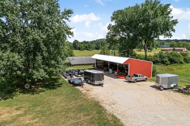 $375,000 | 822 Old Smithville Highway North, Sparta, TN 38583