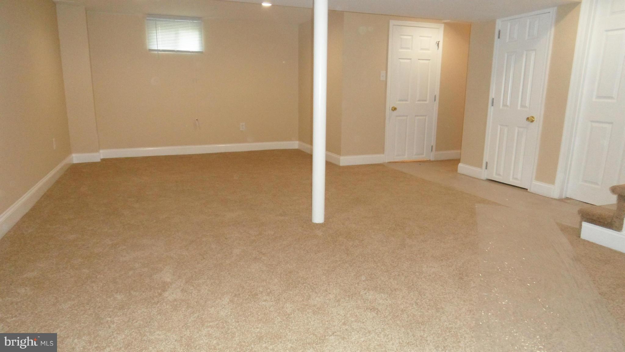 3428 Gaither Road Baltimore, MD 21244 - Photo 23 of 30 Family Room