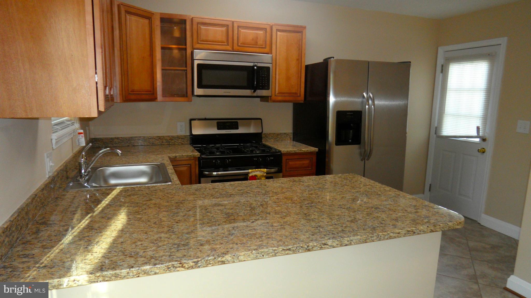 3428 Gaither Road Baltimore, MD 21244 - Photo 8 of 30 Breakfast Bar