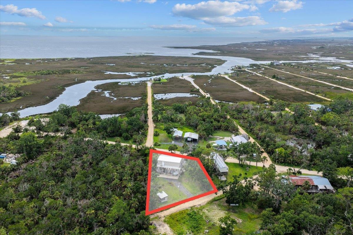 5829 Blue Fish Lane Perry, FL 32348 - Photo 15 of 46