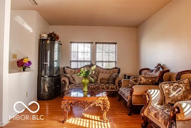 $375,000 | 10105 Yosemite Lane, Indianapolis, IN 46234