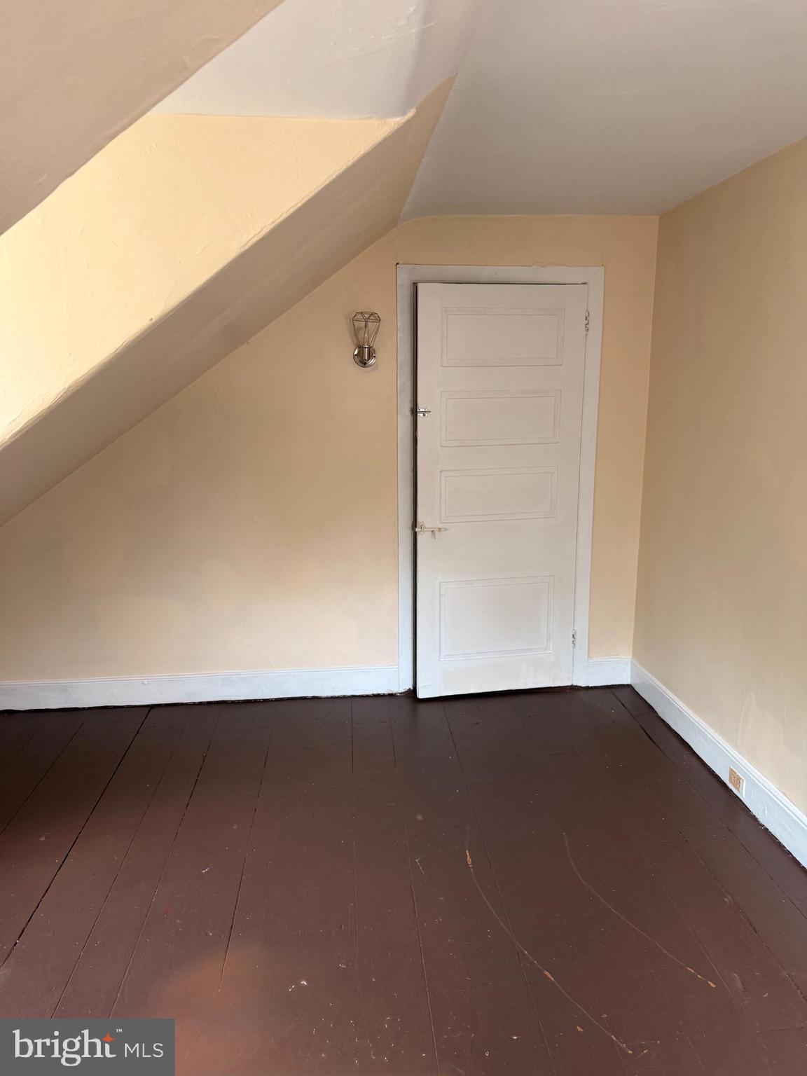 105 West Broadway, Unit C Salem, NJ 08079 - Photo 19 of 26 an empty room with an empty room