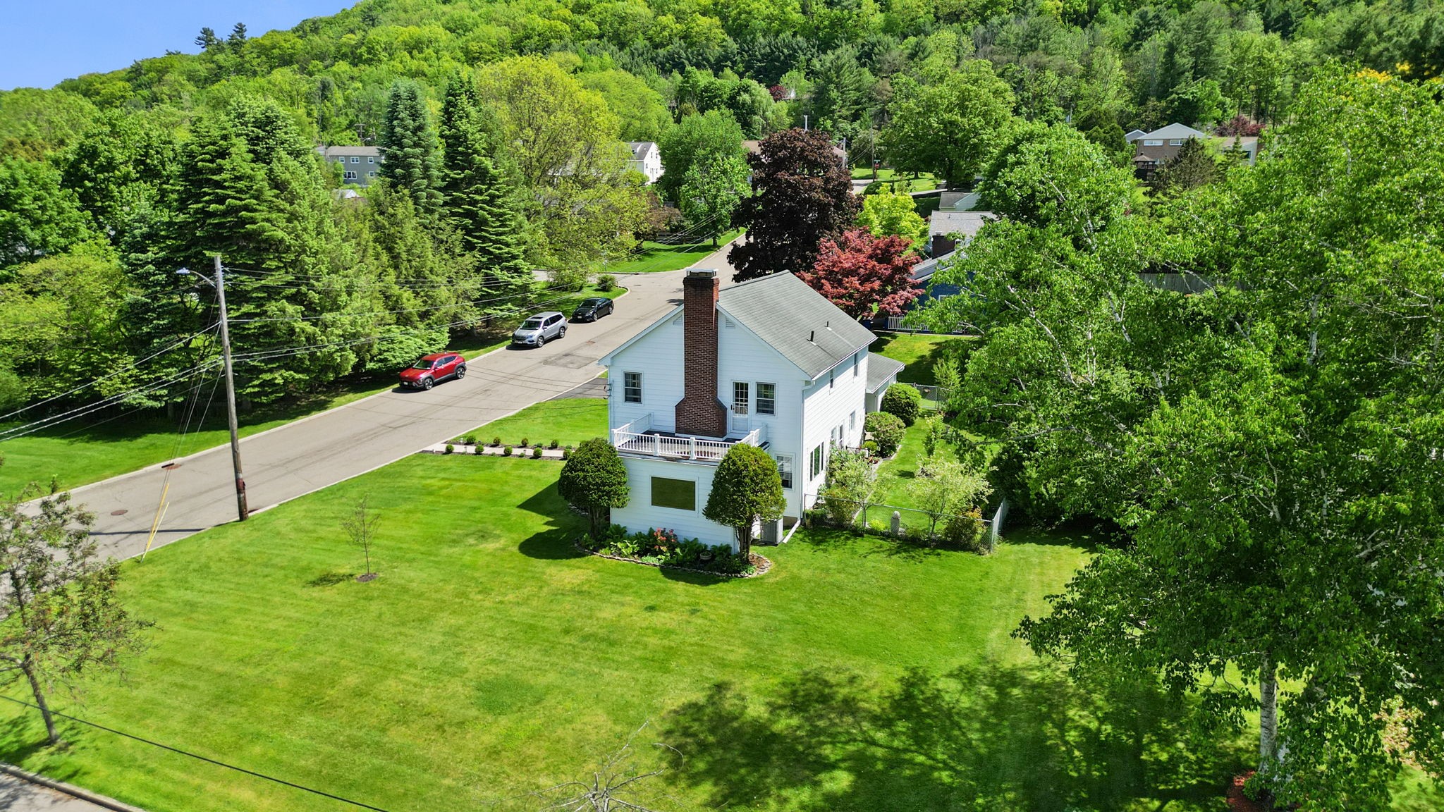 9 Edgebrook Road Binghamton, NY 13903 - Photo 4 of 40