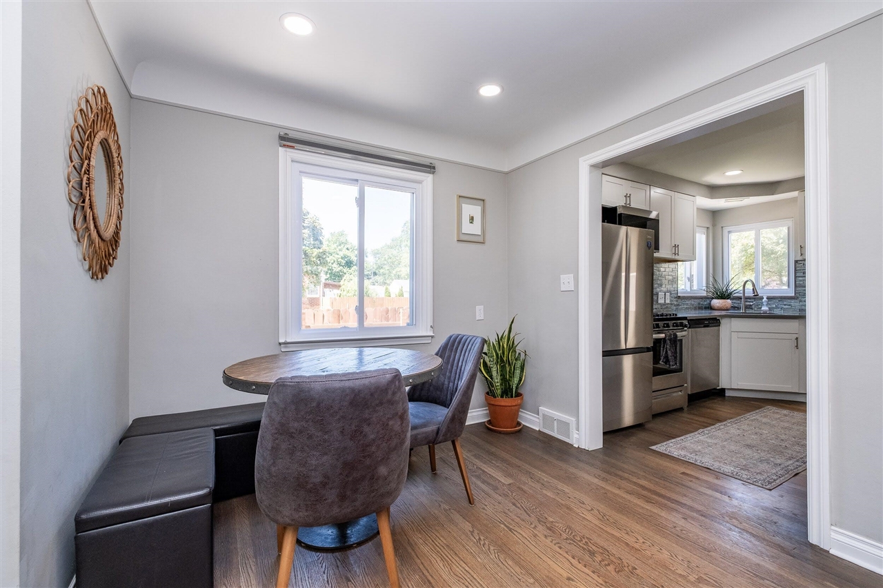 332 Normandy Road Royal Oak, MI 48073 - Photo 12 of 38