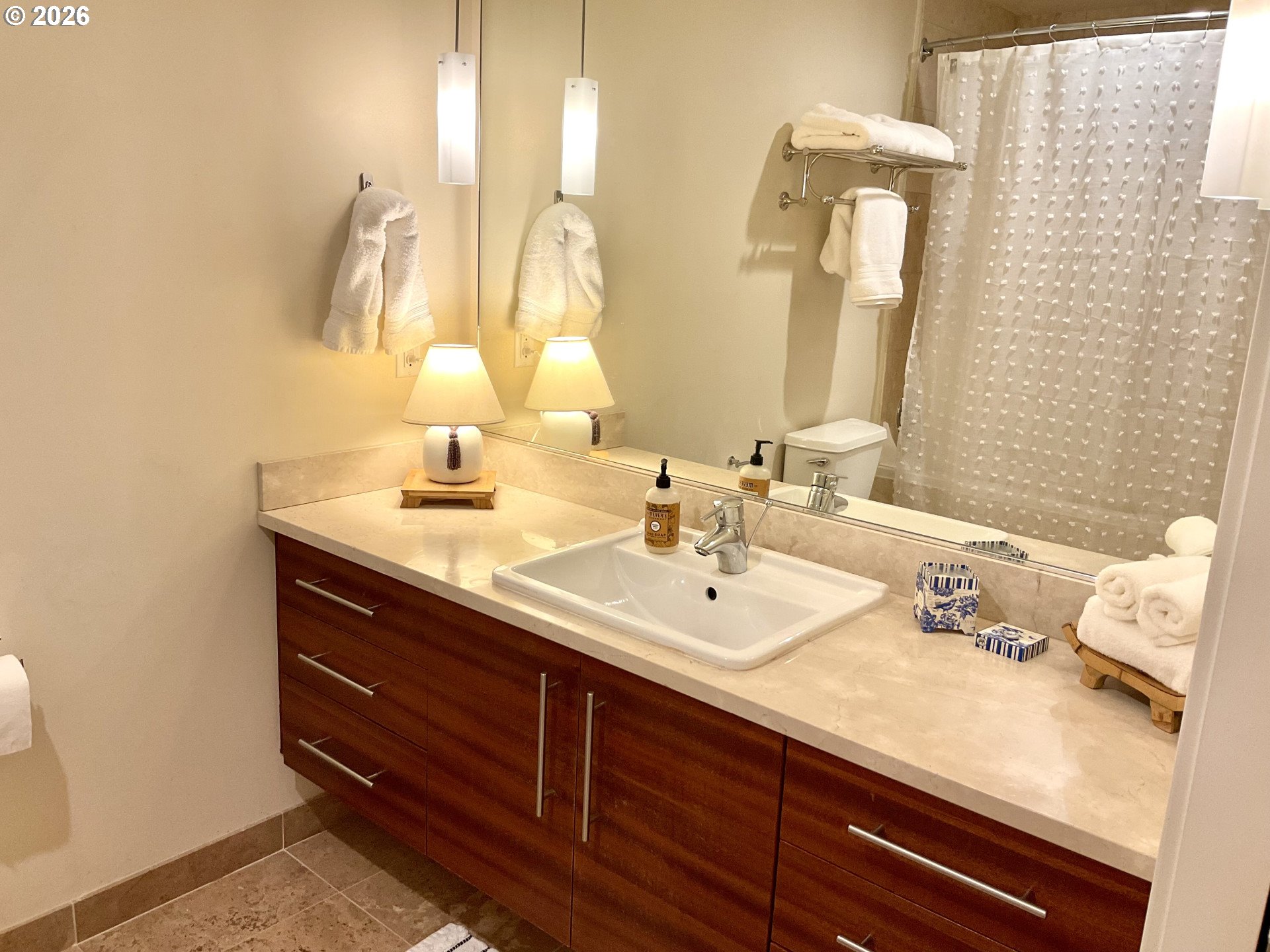 1830 Northwest Riverscape Street, Unit 307 Portland, OR 97209 - Photo 19 of 33