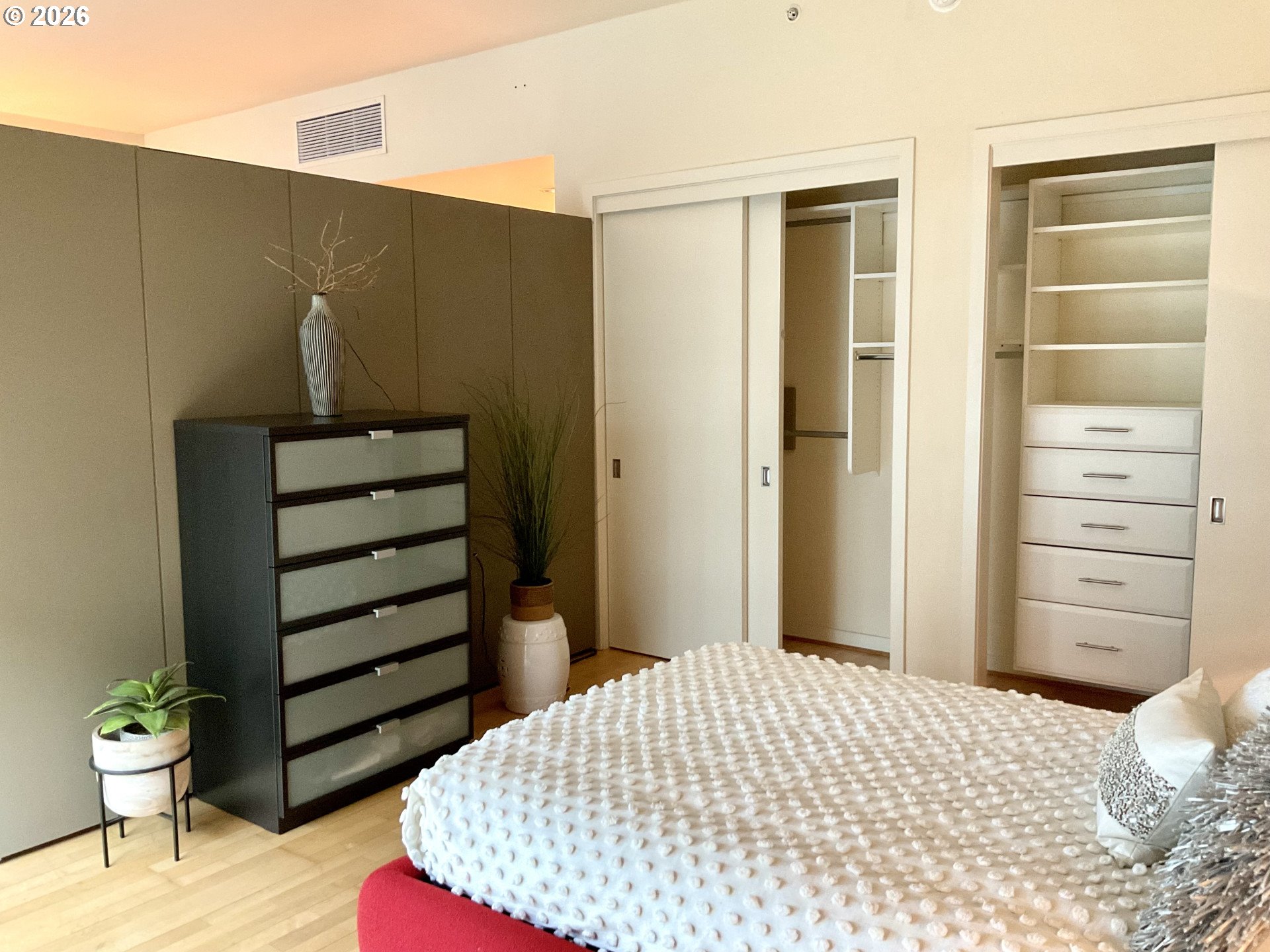 1830 Northwest Riverscape Street, Unit 307 Portland, OR 97209 - Photo 21 of 33