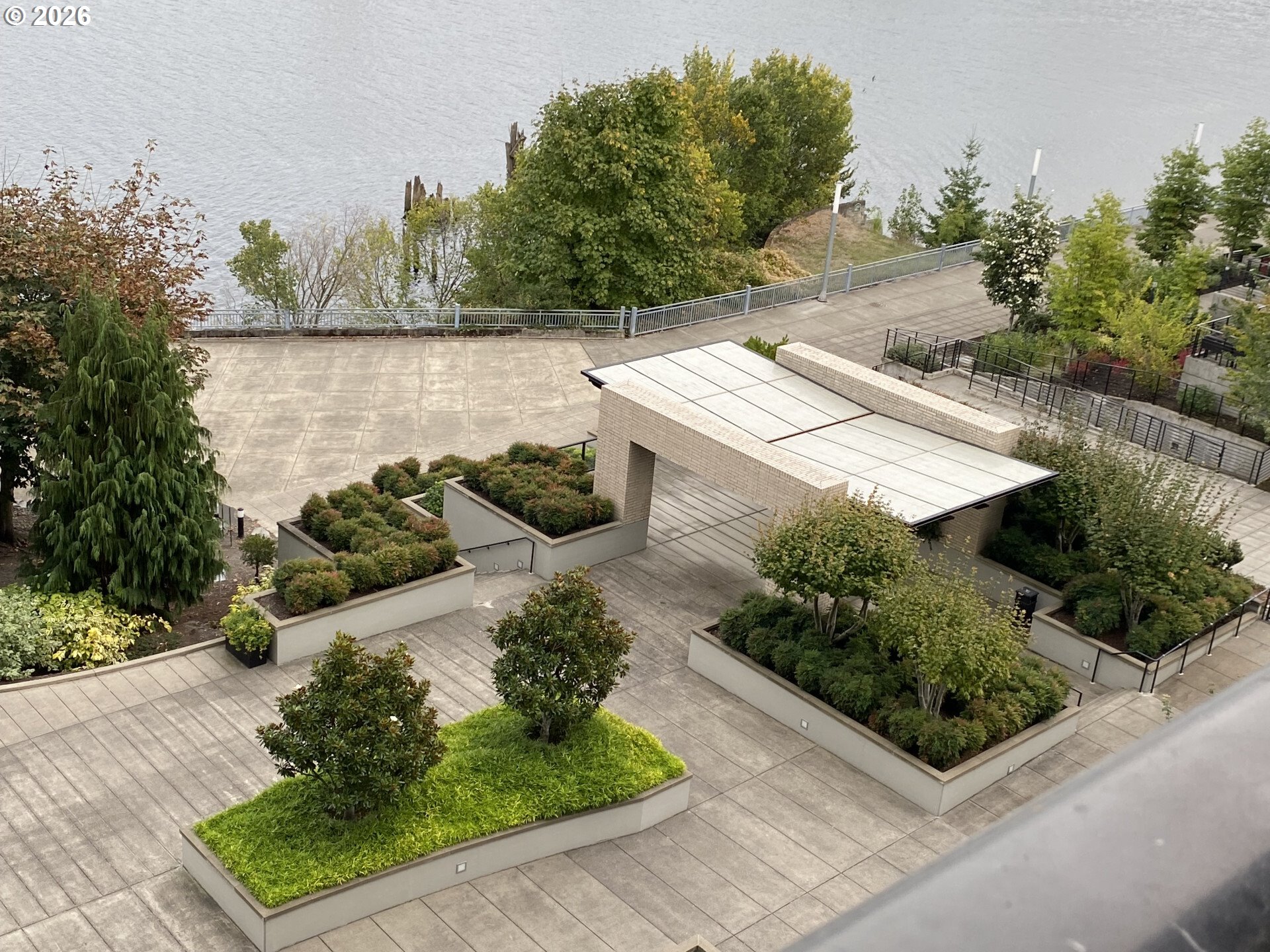 1830 Northwest Riverscape Street, Unit 307 Portland, OR 97209 - Photo 26 of 33