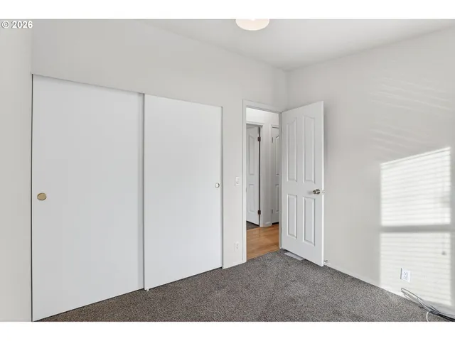 $165,000 | 1949 Southeast Palmquist Road, Unit 7, Gresham, OR 97080