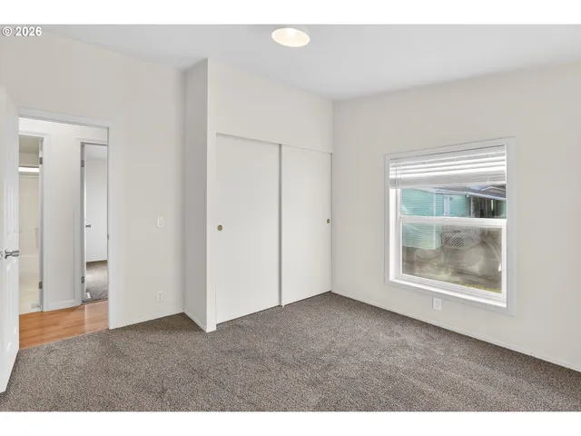 $165,000 | 1949 Southeast Palmquist Road, Unit 7, Gresham, OR 97080