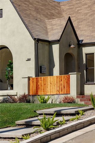 $1,149,000 | 2127 West 76th Street, Los Angeles, CA 90047