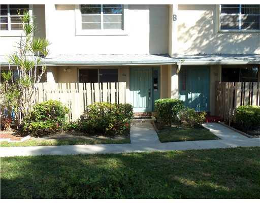 764 Banks Road, Unit 7 Coconut Creek, FL 33063 - Photo 1 of 4 Exterior Front