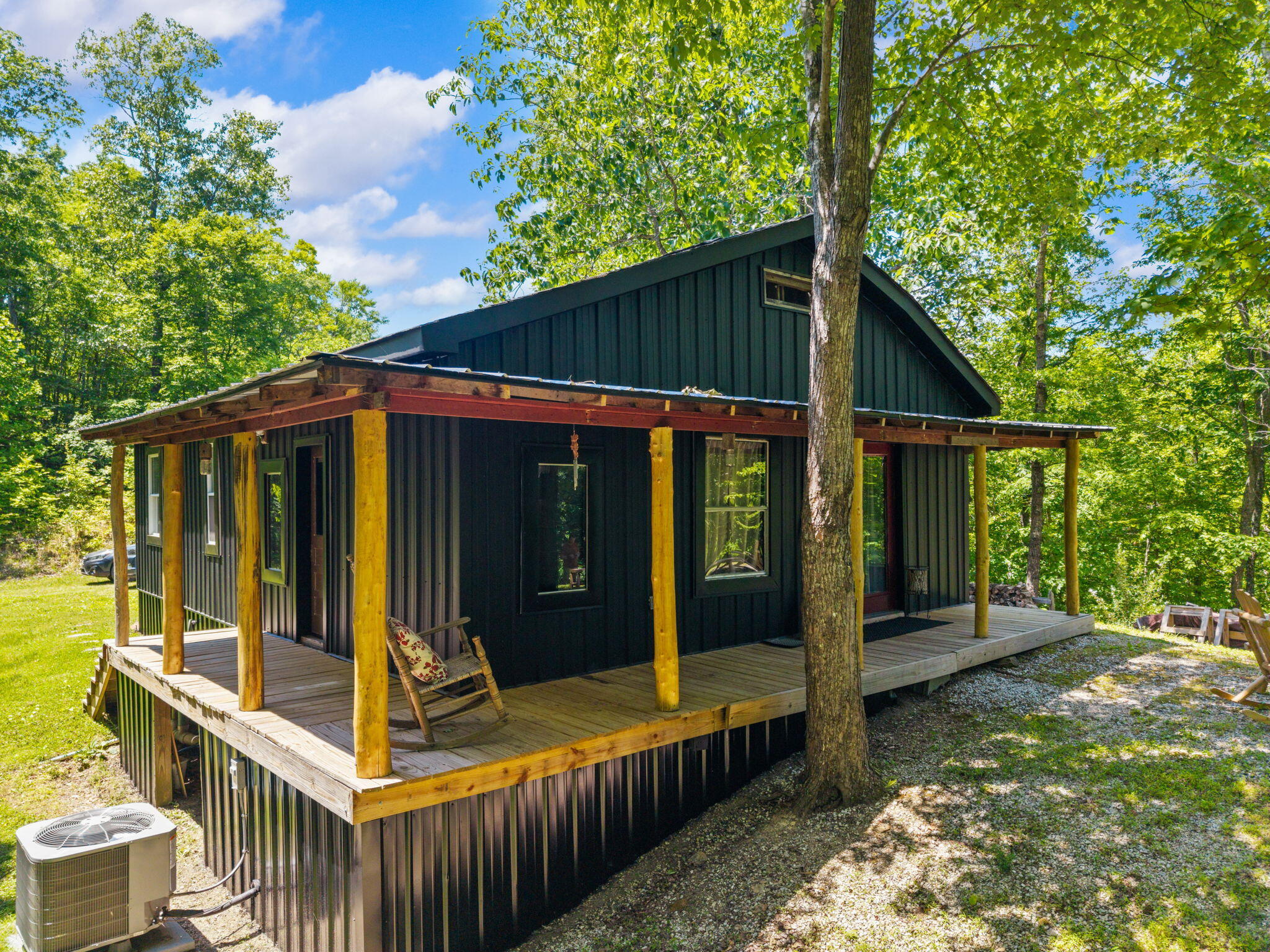 500 Fox Hunters Knob Road Booneville, KY 41314 - Photo 4 of 52 5-web-or-mls-DJI_20260517130033_0009_D