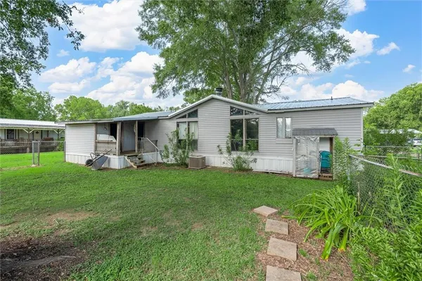 $104,500 | 172 Vienna Parkway, Natchitoches, LA 71457