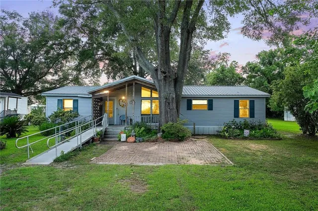 $104,500 | 172 Vienna Parkway, Natchitoches, LA 71457