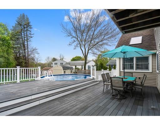 1 Sandra Road Peabody, MA 01960 - Photo 4 of 30 Gallery Image 4
