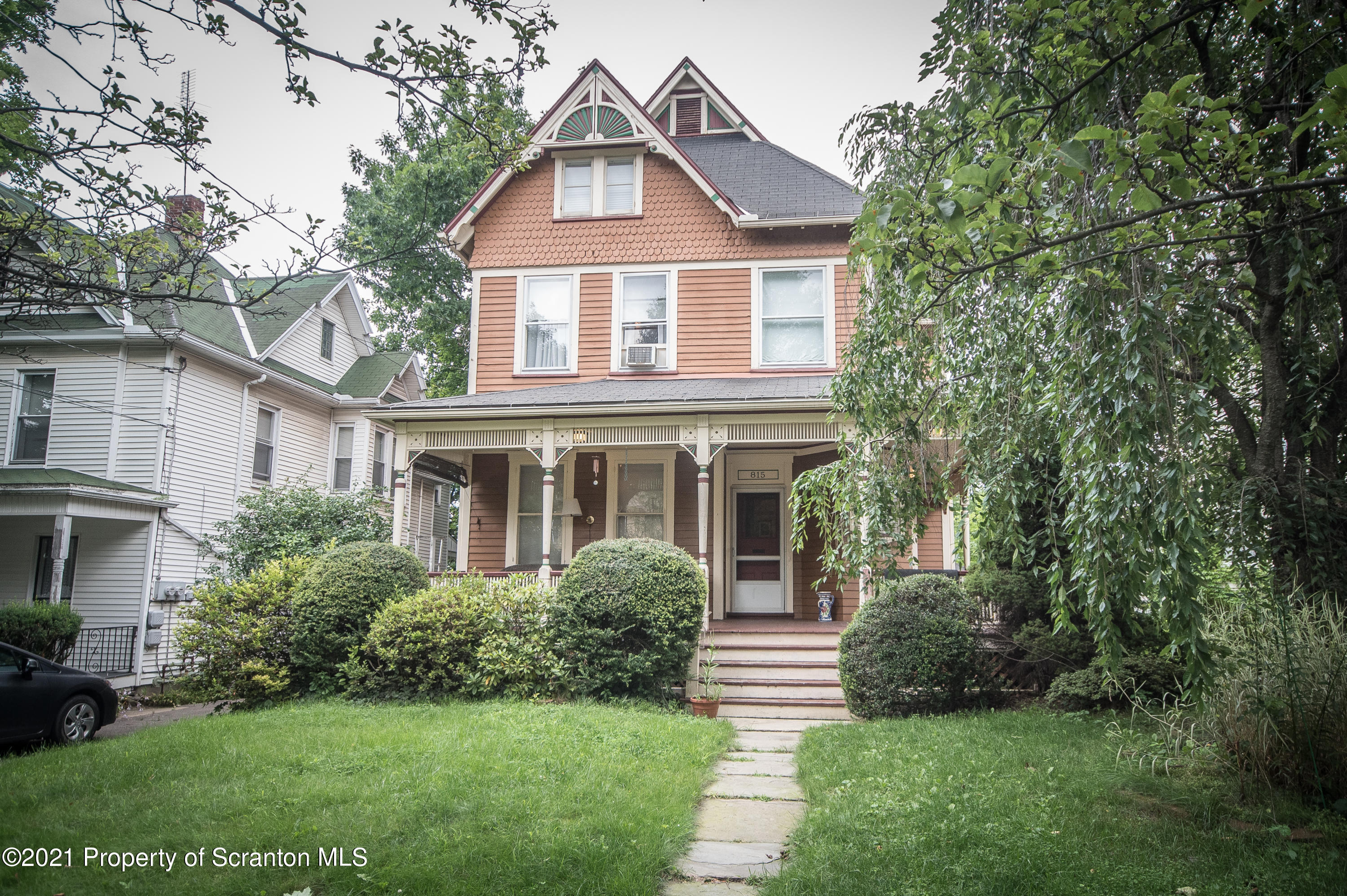 815 Sunset Street Scranton, PA 18509 - Photo 1 of 66 Gallery Image 1