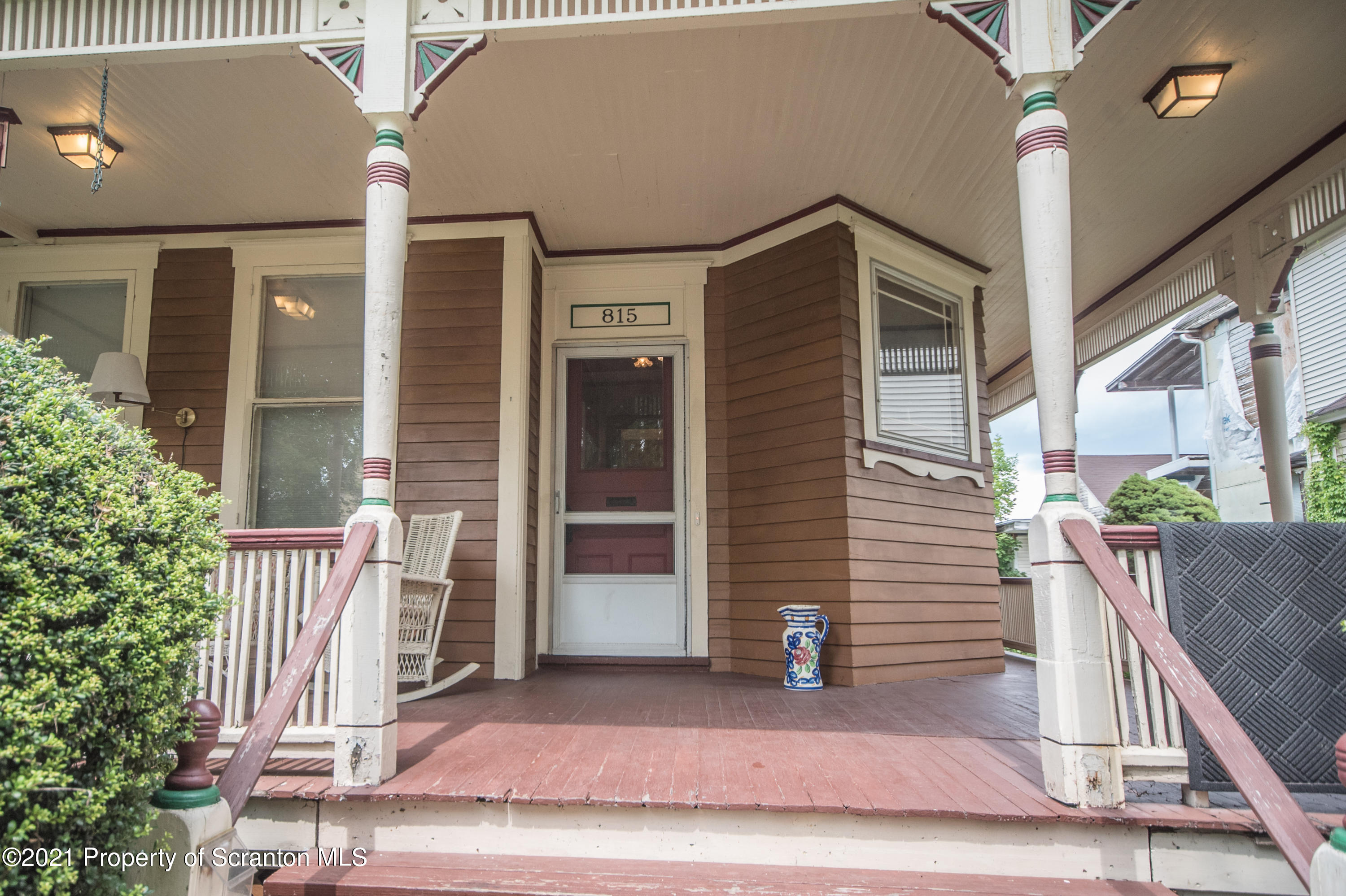 815 Sunset Street Scranton, PA 18509 - Photo 3 of 66 Gallery Image 3