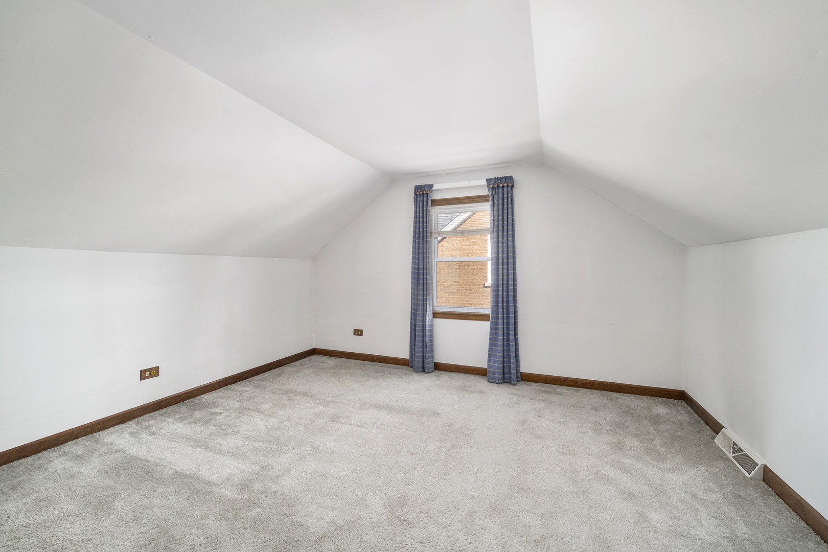 349 East Quincy Street Riverside, IL 60546 - Photo 18 of 26 an empty room with windows
