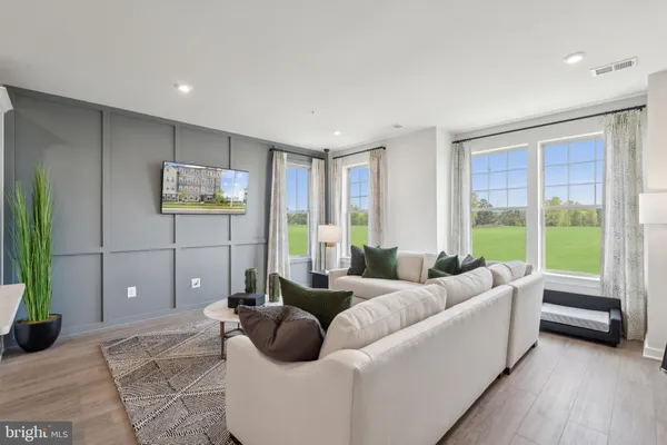 $634,390 | 1057 Inferno Terrace Southeast, Leesburg, VA 20175