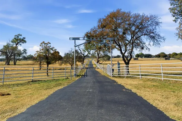 $3,757,000 | 2691 North Fm Road 51, Springtown, TX 76082